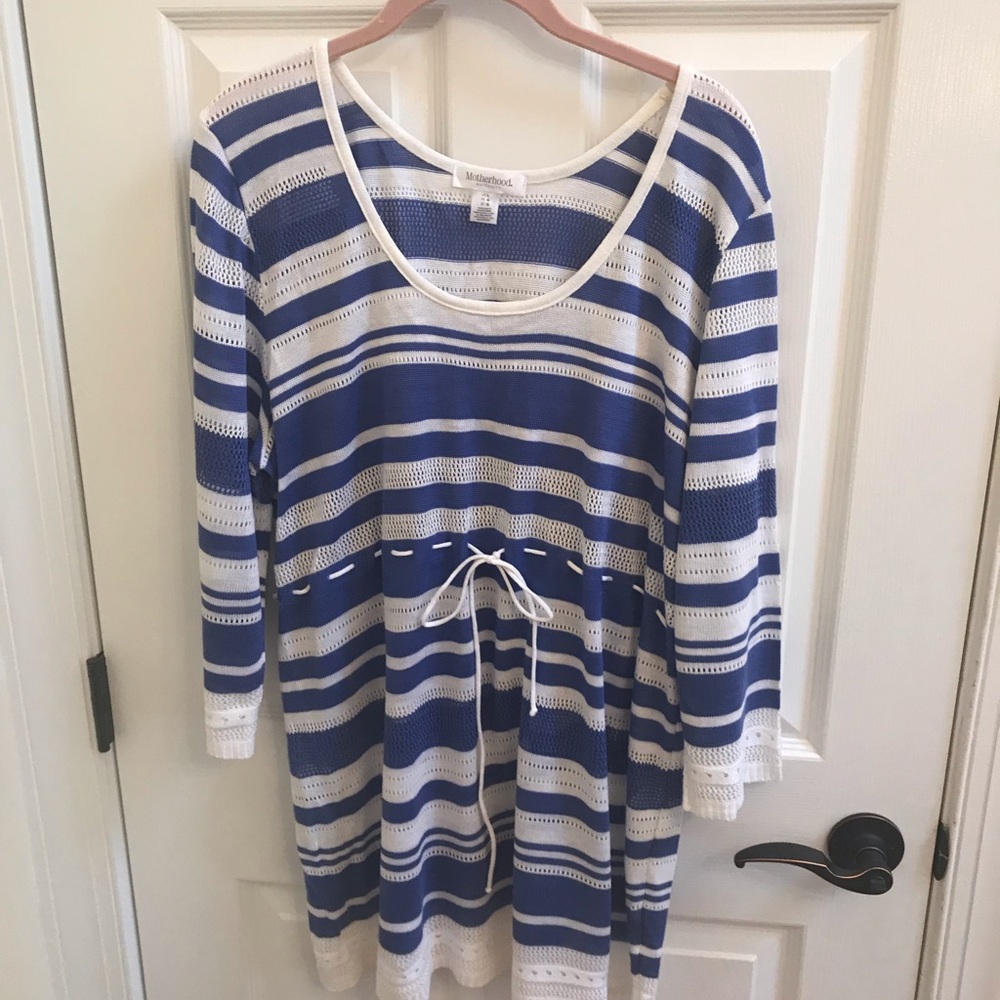 Motherhood Maternity 3/4 Sleeve Sweater